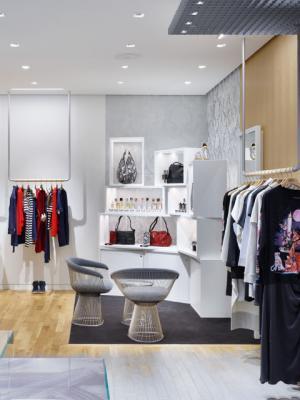 エムエム6 メゾン マルジェラがギンザ シックスに全コレクションがそろう新店をオープン