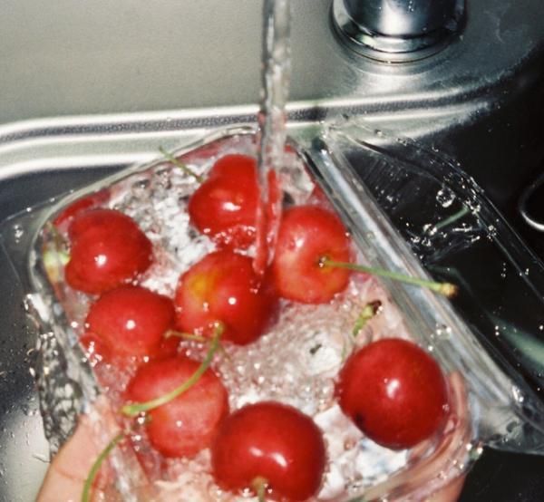 注目の大学生写真家が表参道 ROCKETで初の個展「GINGER ALE」を開催