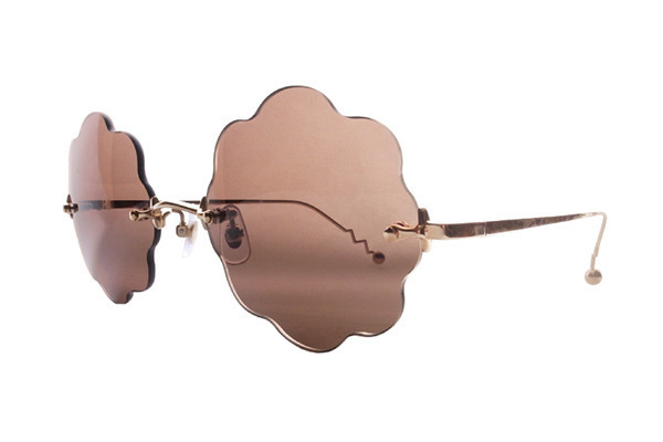 雲のようなレンズ！メガネアンドミーからリムレスアイウエアがデビュー