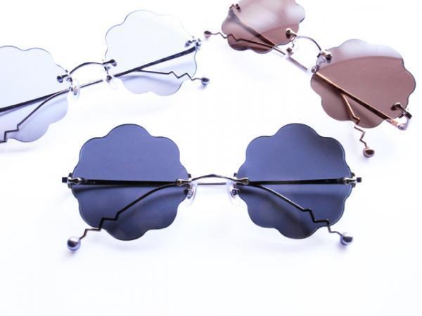 雲のようなレンズ！メガネアンドミーからリムレスアイウエアがデビュー