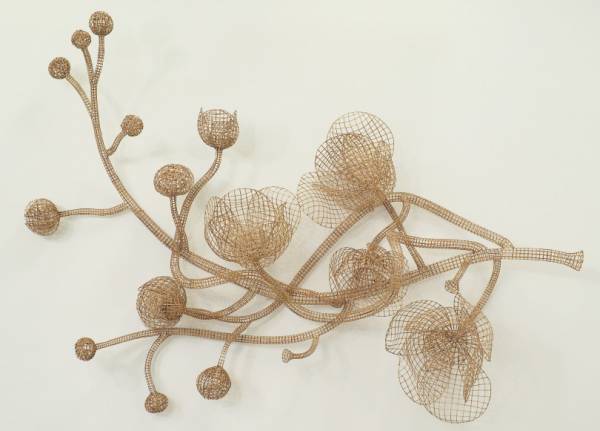 カンボジアを代表する現代アーティスト、ソピアップ・ピッチの個展が2つの会場で開催中