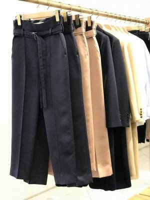 井川遥が手掛ける新ブランド「ヘルト」と「ロワン」がデビュー