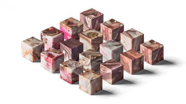 海に捨てられたコカコーラが生まれ変わる？オランダ・アムス発、“お酒を飲んで海をキレイに”プロジェクト