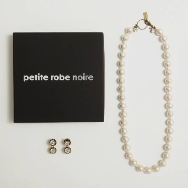 プティローブノアーのクリスマスコレクション、大粒コットンパールの新作ネックレスが登場