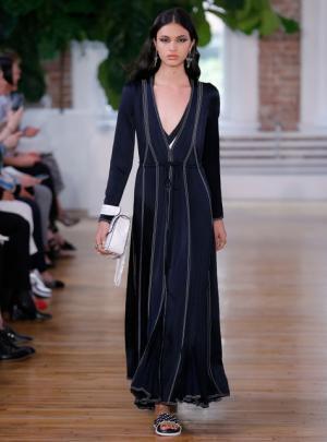 ヴァレンティノ、ヒップホップの起源からワードローブの境界線を越えて【2018年クルーズ】