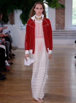 ヴァレンティノ、ヒップホップの起源からワードローブの境界線を越えて【2018年クルーズ】