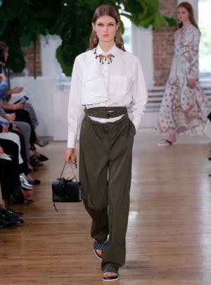 ヴァレンティノ、ヒップホップの起源からワードローブの境界線を越えて【2018年クルーズ】