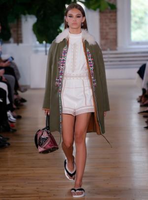 ヴァレンティノ、ヒップホップの起源からワードローブの境界線を越えて【2018年クルーズ】