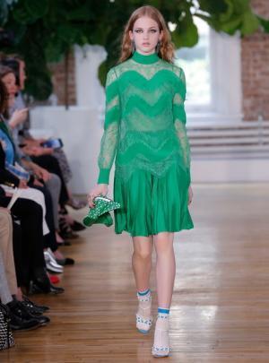 ヴァレンティノ、ヒップホップの起源からワードローブの境界線を越えて【2018年クルーズ】