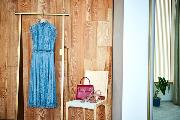 とっておきのワンピースで休日ディナーを。頑張った自分へのご褒美【サローネの休日--SATURDAY】