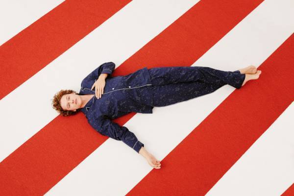 刺繍でカスタム! トゥモローランドでスリーピー・ジョーンズのオーダーイベント開催