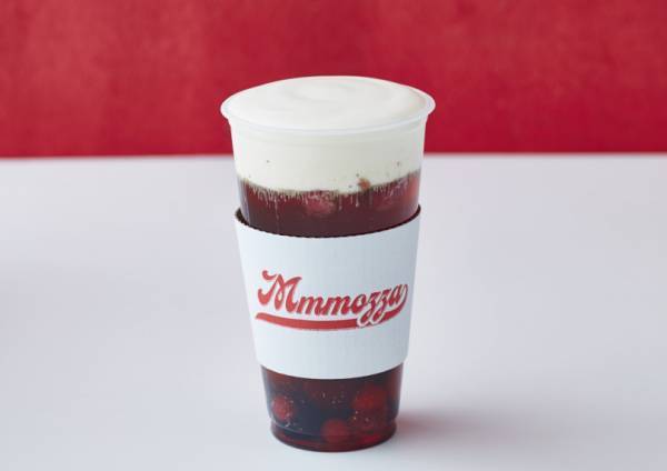 モッツァレラサンドショップ「ンーモッツァ」、10倍“追いモッツァ”ホリデーメニュー登場