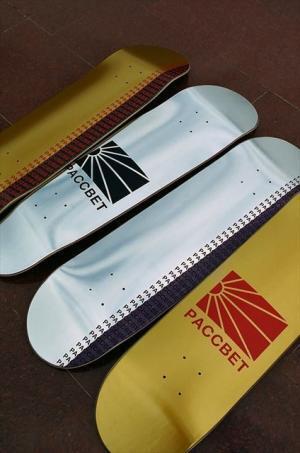 ゴーシャ・ラブチンスキーらが手掛けるロシア発スケートブランド「PACCBET2」がDSMGに登場