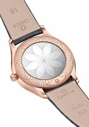 オメガの新作ウォッチ、日米で先行販売! カイア・ガーバーが新アンバサダーに