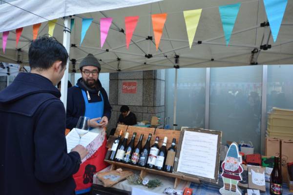 シュトレン食べ比べやコーヒー、パン、ヴィンテージを楽しむ! 週末開催の青山ホリデーマーケット