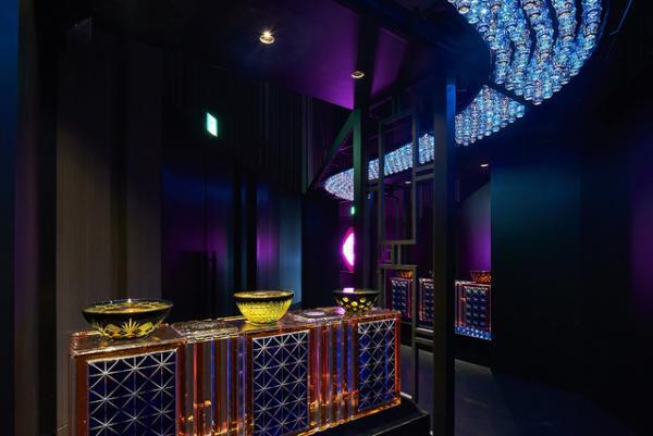 日本橋アートアクアリウム、今年は“龍宮城”！8,000匹の観賞魚と映像が織り成す幻想世界へ