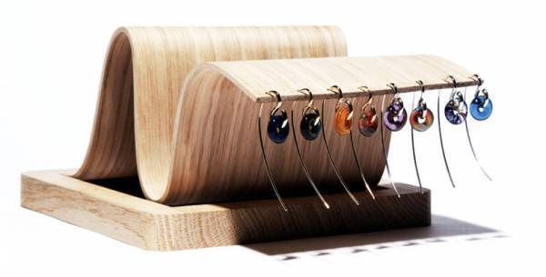 シャルロット シェネ、エストネーション六本木ヒルズ店限定でロマンチックなジュエリーを発売中