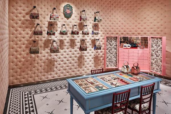 グッチ銀座フラッグシップショップがフルリノベーションによりリニューアルオープン、限定アイテムも