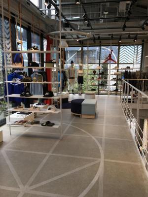 「ナイキ キックス ラウンジ」が日本初オープン！テーラリングやプリントのカスタムも常時可能に