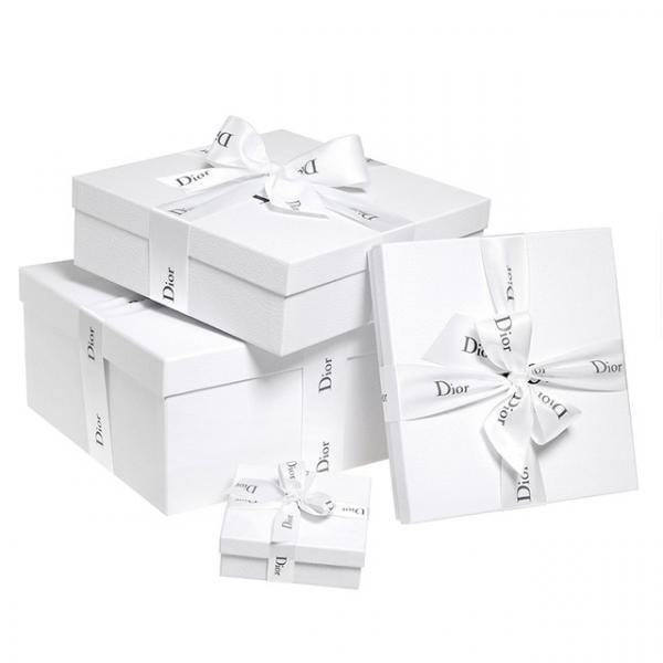 ディオールコスメの公式オンラインブティックがオープン。限定特典やメンズスキンケアも初登場