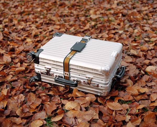 フェンディxリモワの限定スーツケース発売を記念し、世界を旅するムービーが公開に