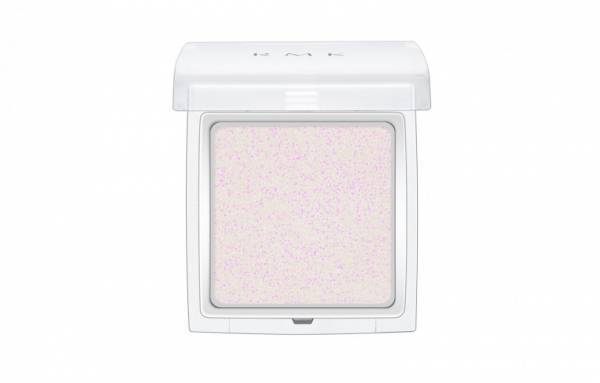 RMK、アーティスト気分でニュアンスカラーに出会う2018年春夏コレクション