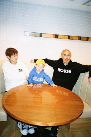 スタイリストMASAH&モデル今宿麻美夫妻のショップ・イン ザ ハウスが新宿伊勢丹にオープン!