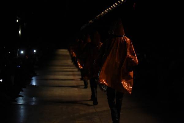 メンズファッションの中心で、未来を叫んだアンダーカバーとタカヒロミヤシタザソロイスト.【ピッティ・ウオモ93】