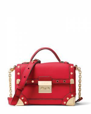 マイケル・コースの鮮やかなレッドで彩るニューイヤーキャンペーン、限定バッグや干支モチーフピンが登場