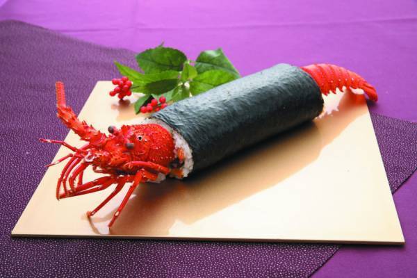 恵方巻き約40種が東京駅に集結! ロブスター丸ごと、海鮮、肉、多国籍、変わり種、スイーツなど