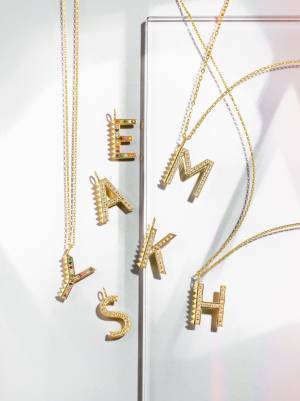 カドー、初のオンリーショップを新宿伊勢丹にオープン! 大切な人への“贈り物”にぴったりなジュエリー