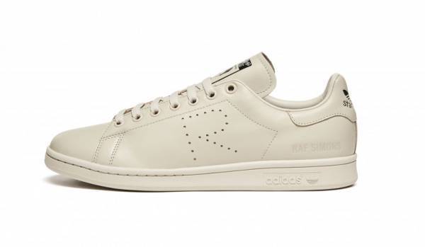 アディダス バイ ラフ・シモンズ、2018春夏の新作を発売! 人気モデルが新デザイン&カラーで登場