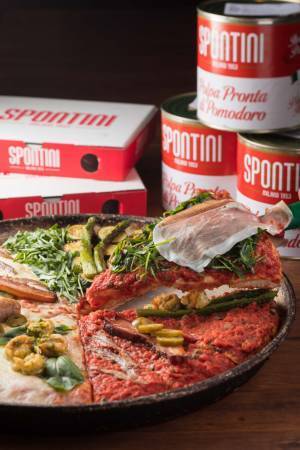 原宿で行列必至のピザ店「スポンティーニ」の新業態が横浜にオープン! 国内3店舗目