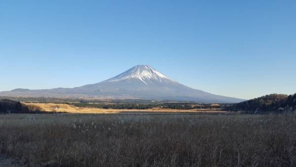 移動式アウトドアホテル「ザ・キャラバン」 ! 栃木の石の神殿や富士山麓の大草原をトリップ