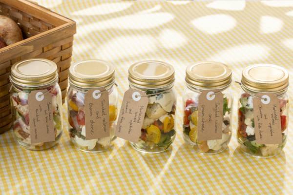 新感覚! ボトル・サンドイッチ、お花見にぴったりなヒルトン東京の春の新商品登場