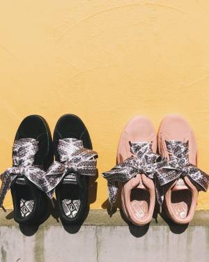 プーマ、スニーカーの祭典「atmos con」でスウェードハート新作登場! Hana4デザイン限定シューレースリボンプレゼント