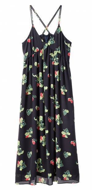 ミュベール、イチゴモチーフのカプセルコレクション発売! スポーティー×可愛いワンピースやトートバッグ