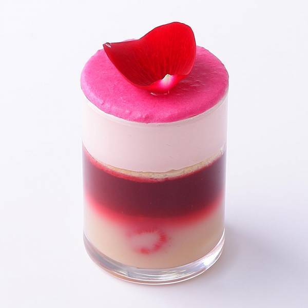 ピエール・エルメ・パリと東信のコラボが再び。「イスパハン」の世界観が一新