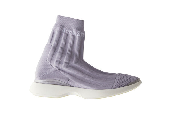 アクネ ストゥディオズ、新作スニーカーの短編動画を公開中! クリエイティブディレクター、ジョニー・ヨハンソンの息子を起用