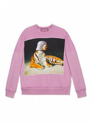 グッチから数量限定でイグナシ・モンレアルのアートワークをモチーフにしたTシャツ&スウェット登場