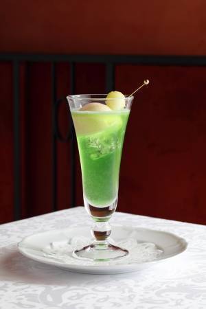 旬のメロンを贅沢に使ったデザート、6月限定で資生堂パーラー 銀座本店 サロン・ド・カフェに登場