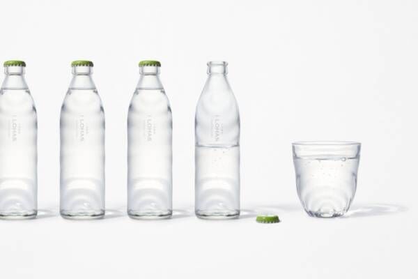 佐藤オオキのnendoによるボトルデザインで「い・ろ・は・す グラス入りスパークリングウォーター」が登場