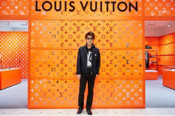 ルイ・ヴィトンが新宿伊勢丹で大型ポップアップをスタート! キム・ジョーンズのラストコレクションや限定商品を一挙公開