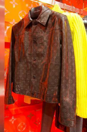 ルイ・ヴィトンが新宿伊勢丹で大型ポップアップをスタート! キム・ジョーンズのラストコレクションや限定商品を一挙公開