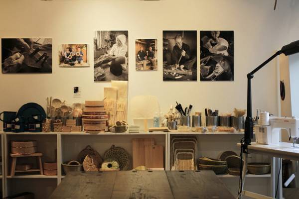 道具ブームを牽引する「暮らしの道具 松野屋」による“夏の荒物祭り”。ライブ、職人の実演に雑貨界レジェンドの役に立たない講座も!?