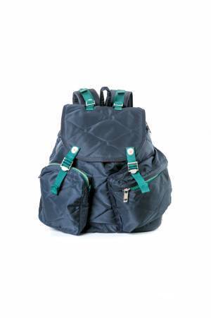 サカイ×ポーター新作バックパックとウエストバッグを伊勢丹メンズのポップアップで先行発売