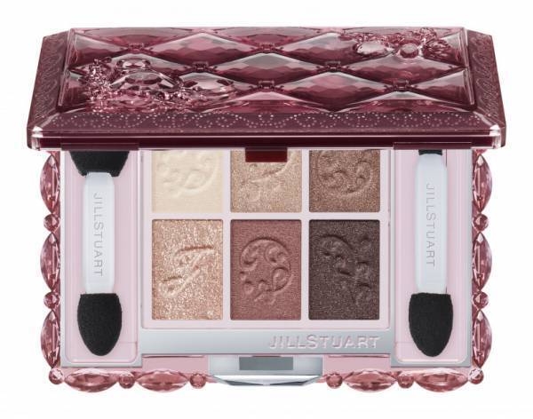 鮮やかな色とマットな質感で魅せる、ジルスチュアート ビューティの秋は濃密リップが主役