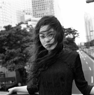 シャネル・ネクサス・ホールで立木義浩の写真展、モノクロで表現する光と影の幻想的な世界