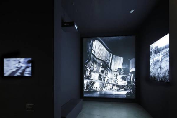 北欧デザインの巨匠アルヴァ・アアルトの回顧展が葉山で開催! 名作スツールやガラス器が一堂に