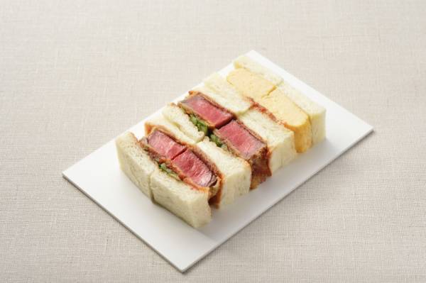 おやつショー、シャネル・ネクサス・ホール立木義浩写真展、トーガ×ナーズのメイクイベントetc...今週末何する? 【気になるTopics】